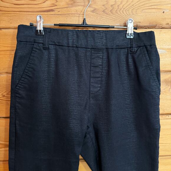 Bevy Flog Dafna Faux Reptile Snakeskin Pull On Skinny Pants sz 28 Black - Picture 3 of 7